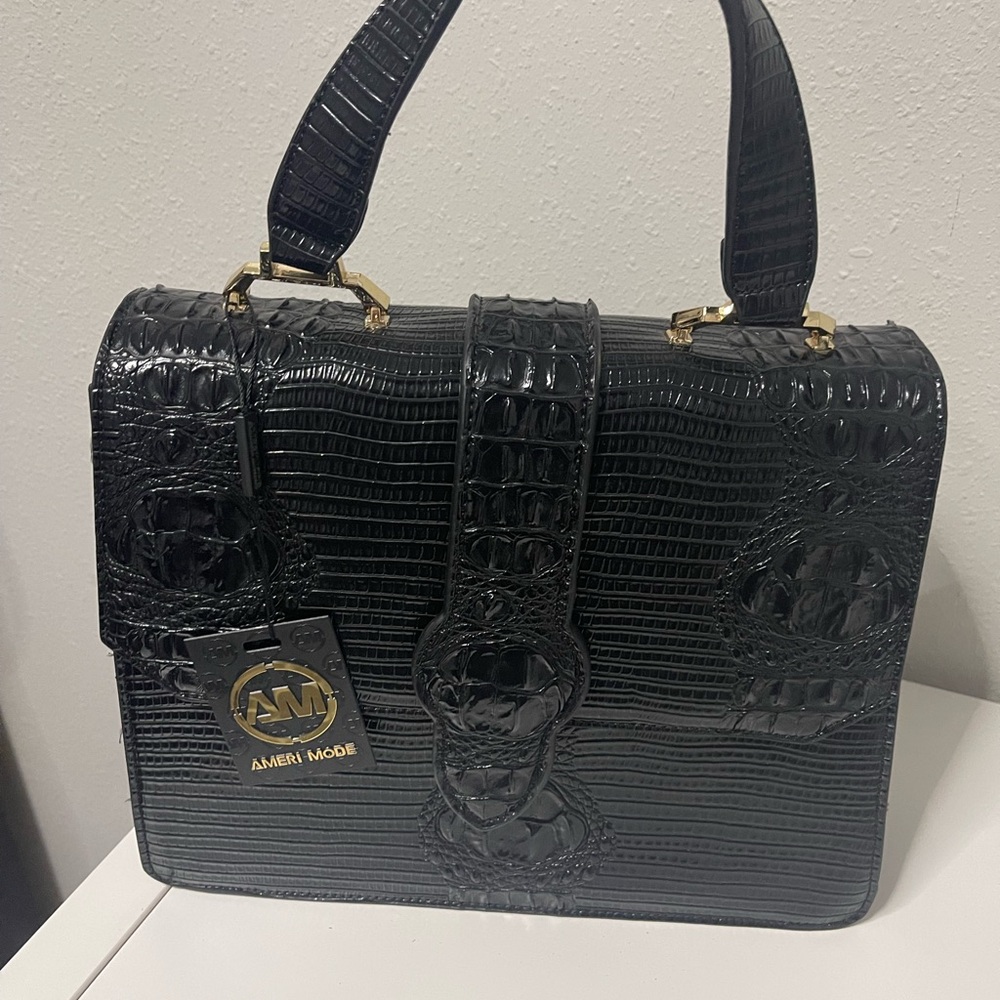 Black Croc Embossed Handbag By Ameri Mode - image 5